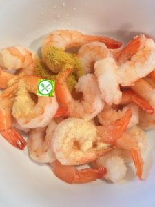 Sweet and spicy mango shrimps
