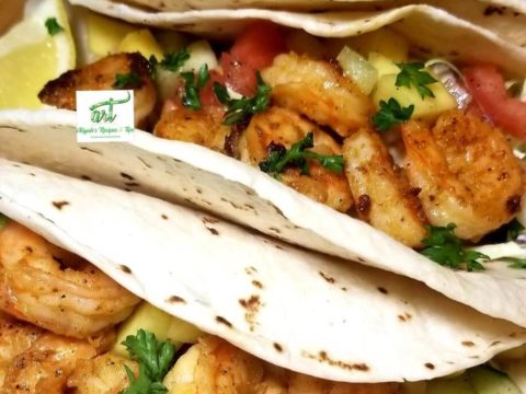 shrimp tacos, chipotle, spicy, recipe, mango, salsa, avocados, easy, Mexican, shrimp tacos, spicy shrimp tacos, tacos with salsa, shrimp tacos, mango salsa, tacos, tuesday tacos