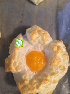 Egg cloud with toasted bread