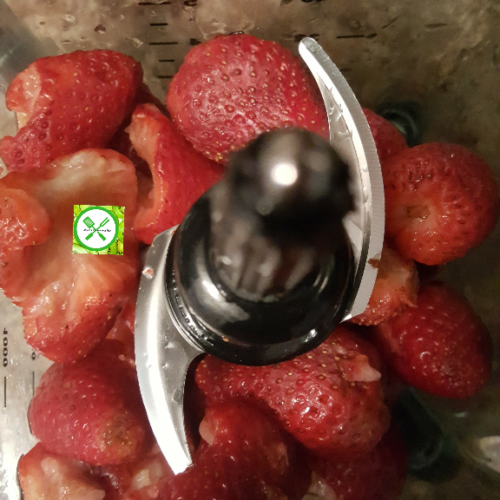 Strawberry lassi