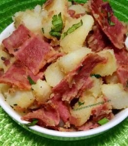 german potato salad, potato, food network, Bratwurst, German style, Bavarian, old fashioned, mayonnaise, easy, recipe, mustard, bacon, authentic, cold, warm, traditional, potato salad, salad,