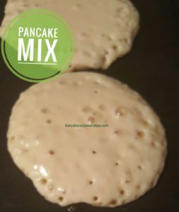dry pancake mix recipe, best tip dor making pancakes, quick and easy homemade pancake mix, diy pancake mix, everyday pancakes and waffle mix, instant pancake mix, homemade pancake mix, homemade dry pancake mix, paleo pancake, pancake batter, complete, waffle mix, mason jar, ingrdients, fluffly pancake,love buttermilk pancake, aunty jemima pancake, make your own homemade pancake mix