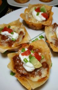 taco cups, wonton, easy, muffins, tasty, keto, party, appertizer, chicken, ground beef, tortilla, double layers, ayered. phyllo, crunchy, wonton wrapper, cheese, turkey, ground beef, baked, tacos, taco tuesday, tacos tuesday, taco cups, taco cups recipe, crunchy taco cups,easy taco cups recipe, easy taco cups, wonton taco cups, tortilla taco cups, mini taco cups