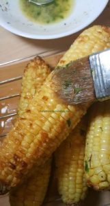 grilled corn, mexican, husk, grill, sweet, oven, foil, japanese, cob, fresh corn, corn,streak, grilled corn, best grilled corn on the cob recipe, the best grilled corn, parmesan, cheese, butter, mayo, Mexican style