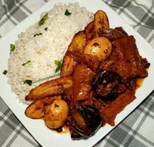 locust beans stew, fried, iru, locust beans, palm oil, dawadawa, ogiri, egg, locust beans stew, Nigerian designer stew, ayamase, obe iru, how to make obe oniru, how to make locust beans stew, obe ata dindin, ofada stew, stew recipe, efo riro, jollof rice, parkia biglobosa, Nigerian, African, beef stew, okra soup, okro soup